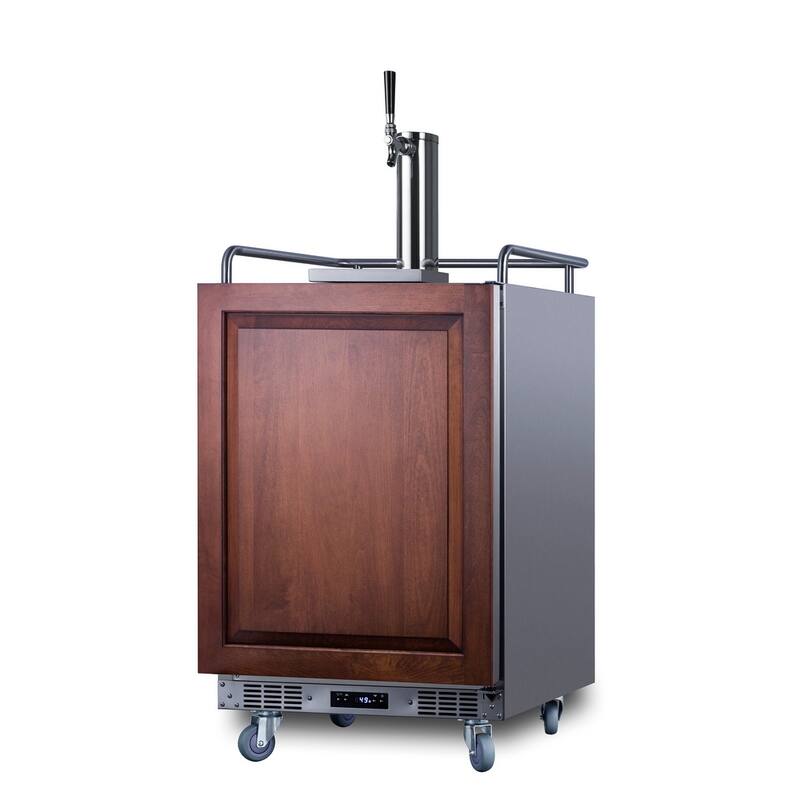 Summit SBC682 24" Wide 5.6 Cu. Ft. Built-In / Free Standing Single Tap
