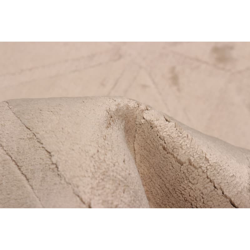 ECARPETGALLERY Hand Loomed Kashkuli Gabbeh Beige Viscose Rug - 5'4 x 7'5