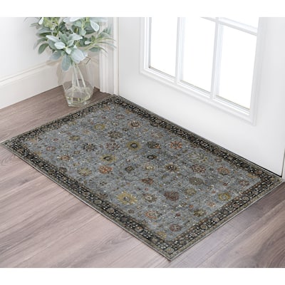 HomeRoots Floral Medallion Transitional Rectangle Area Rug - 39.00 in. x 24.00 in. x 0.30 in.