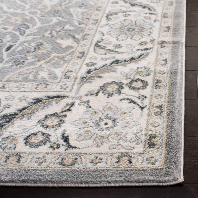 SAFAVIEH Isabella Pietra Traditional Oriental Rug