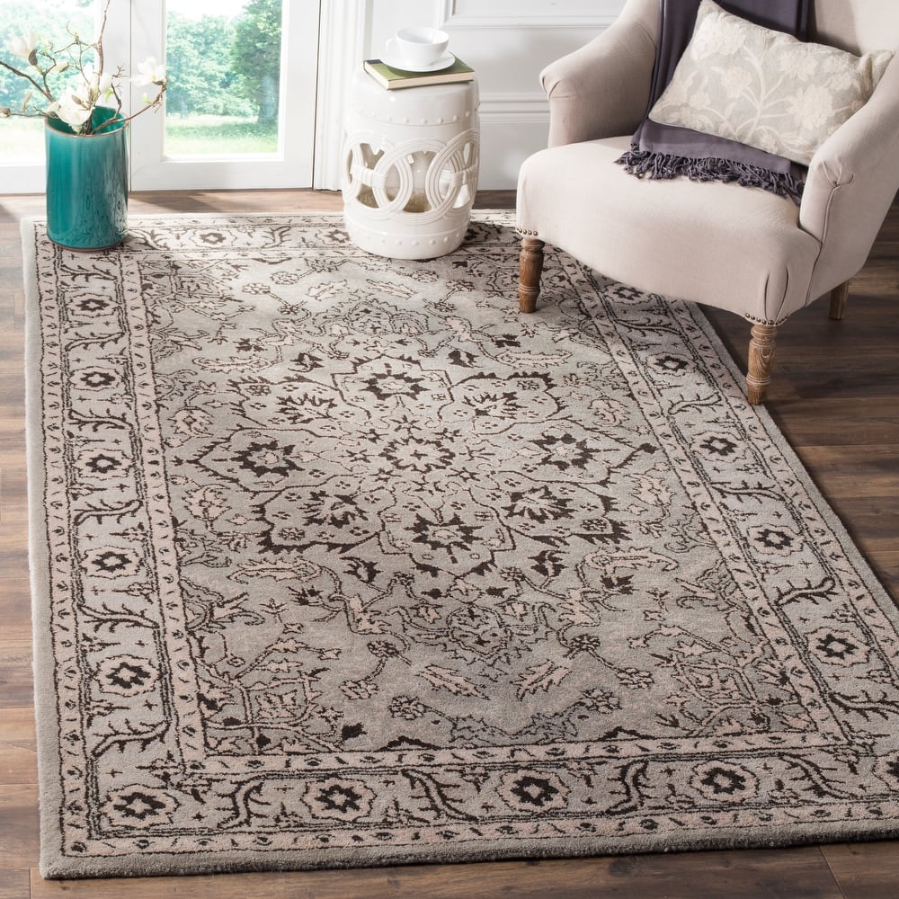 SAFAVIEH Handmade Antiquity Reili Traditional Oriental Wool Rug