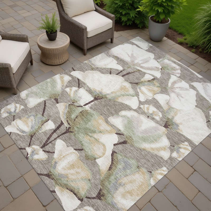 Machine Washable Indoor/ Outdoor Floral Love Chantille Rug