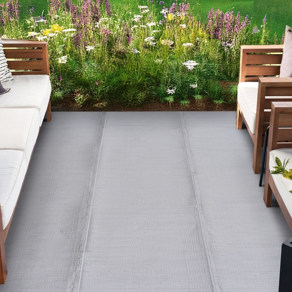 Lalune Beach Solid Color Indoor Outdoor Polypropylene Area Rug