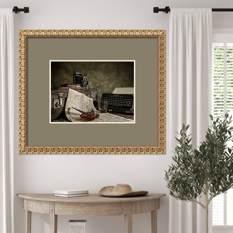 Jonnie Walker War Correspondent by Nick Walton Wood Framed Wall Art Print