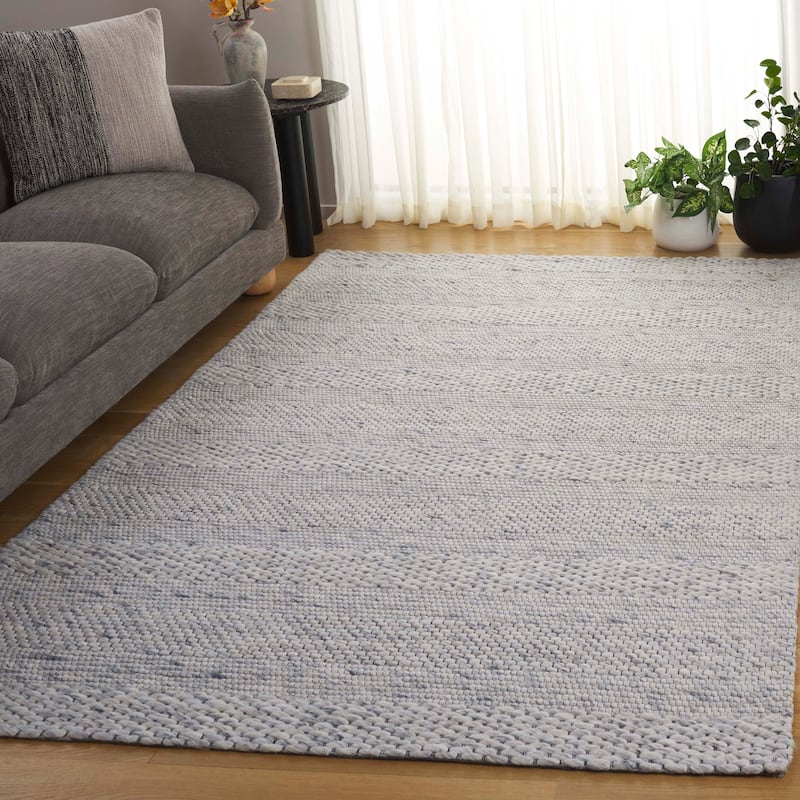 SAFAVIEH Marbella Kevser Wool Rug