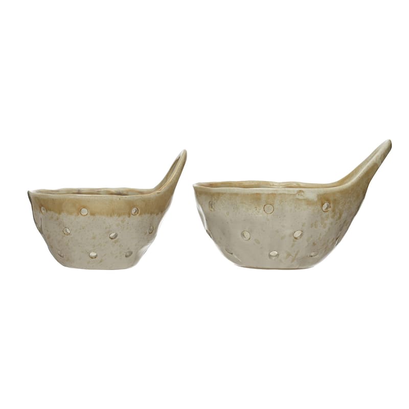 Stoneware Colanders with Handles - 7.9"L x 6.5"W x 5.4"H