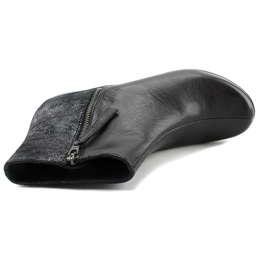 dansko otis