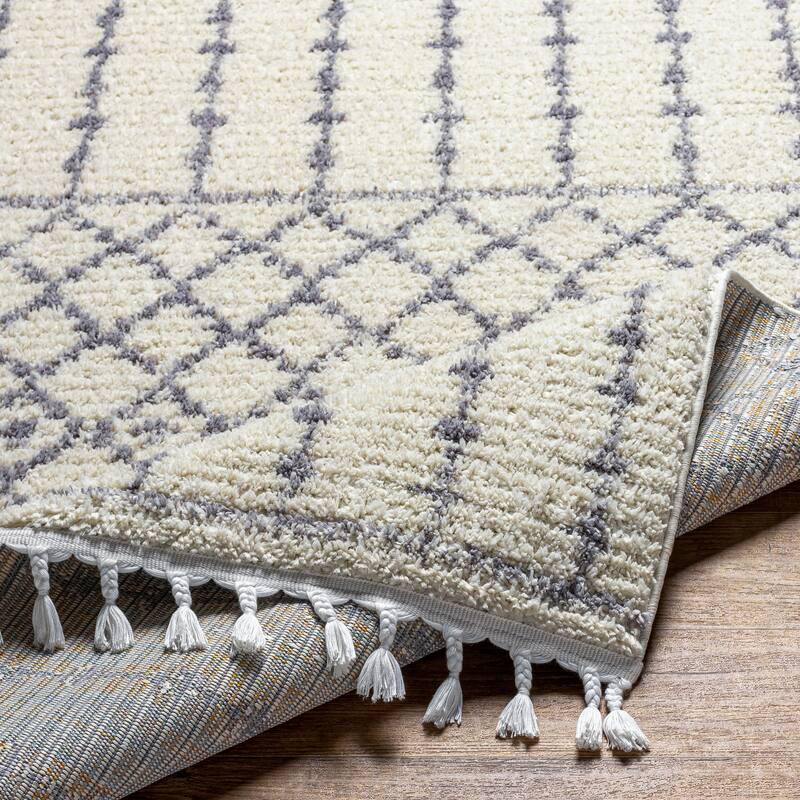Artistic Weavers Sadia Global Area Rug