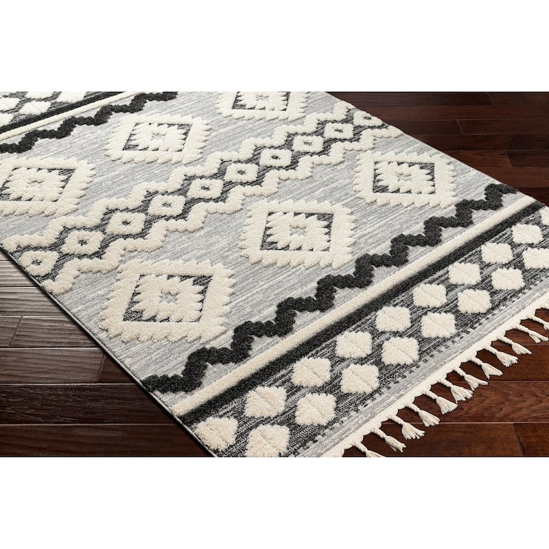 Livabliss Inigo Rustic Geometric Area Rug
