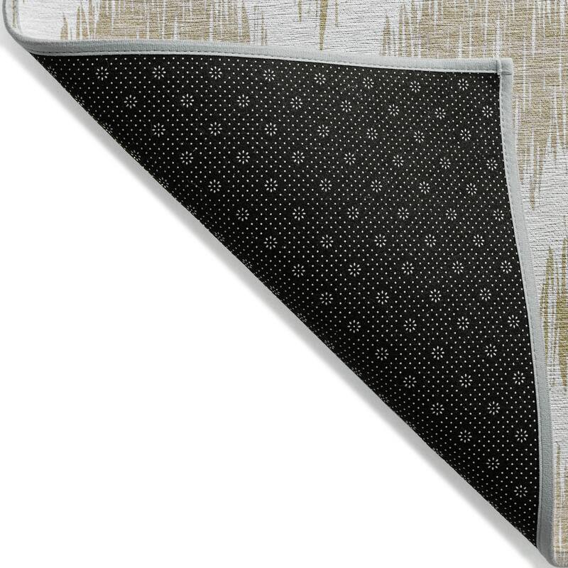 Machine Washable Indoor/ Outdoor Chantille Contemporary Geo Rug