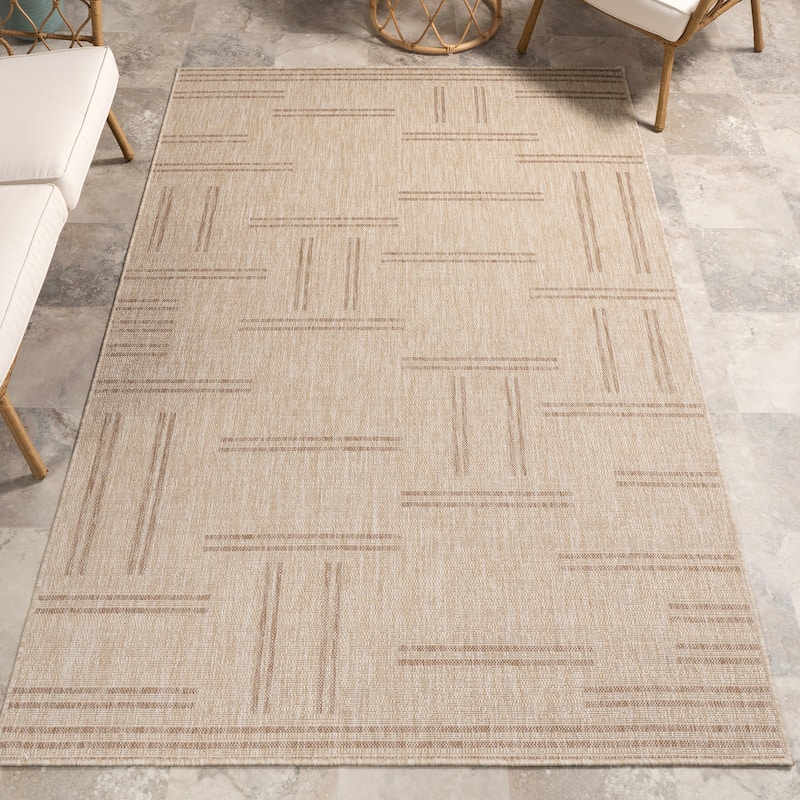 Nuloom Asuka Geometric Indoor/Outdoor Area Rug. - 5'3" x 7'7" - Light Beige