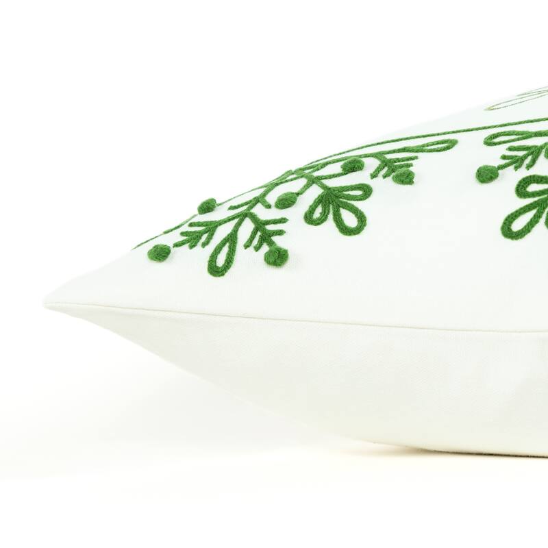 Rizzy Home Chase the Snowflakes Green Throw Pillow Cover