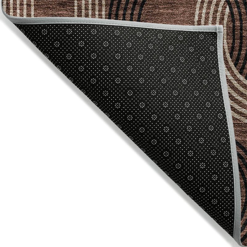 Machine Washable Indoor/ Outdoor Contemporary Geo Chantille Rug