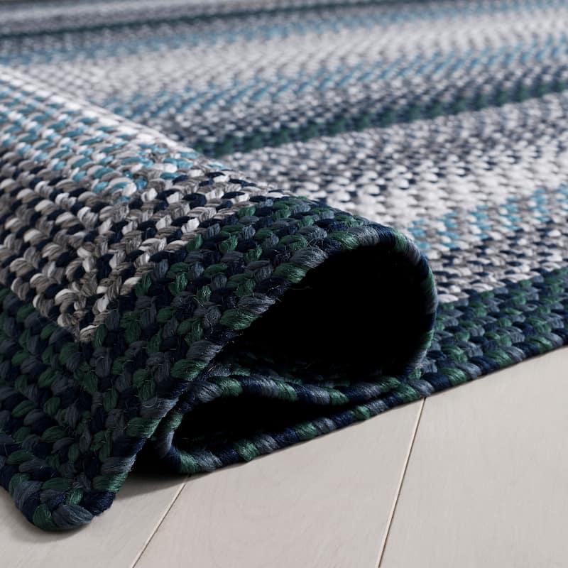 SAFAVIEH Handmade Braided Jo Machine Washable Country Casual Rug