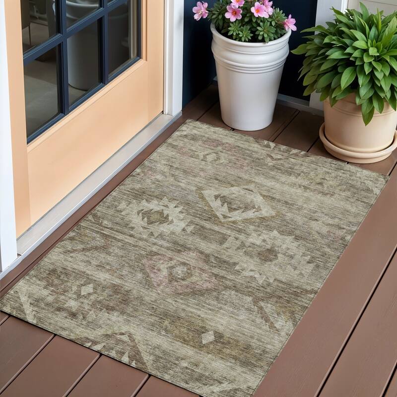 HomeRoots Southwestern Transitional Rectangle Outdoor Rug - 3' x 5'