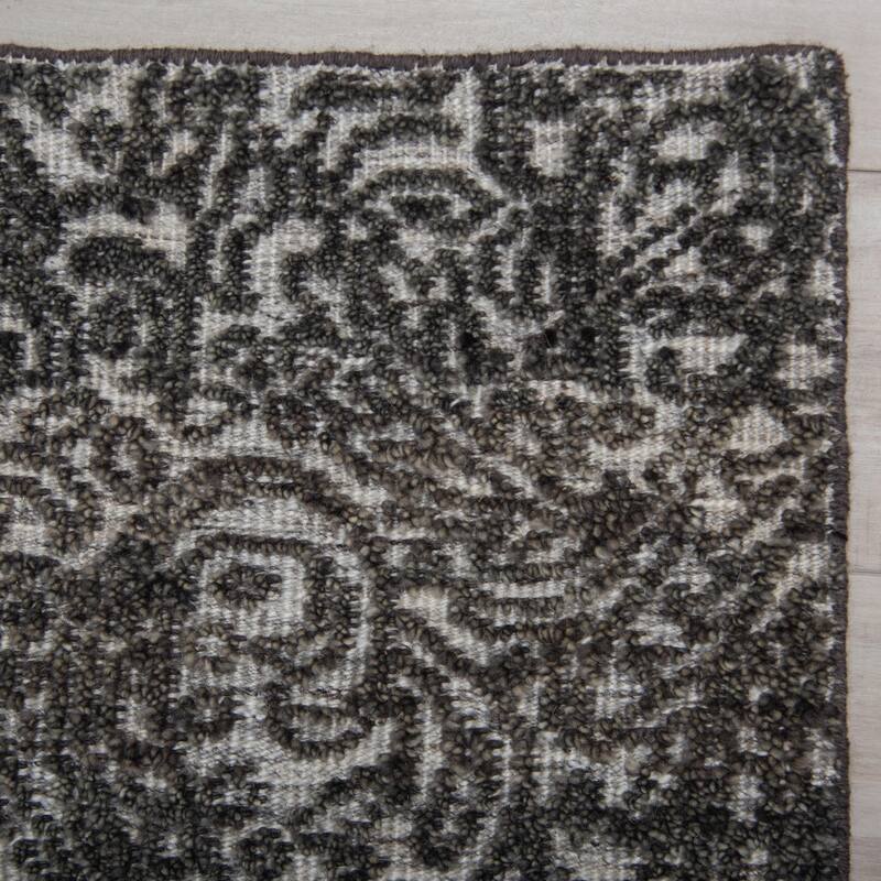 Alora Decor Coquette Hand knotted Paisley Rug