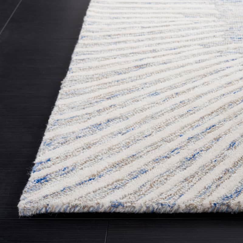 SAFAVIEH Handmade Abstract Deema Modern Wool Rug