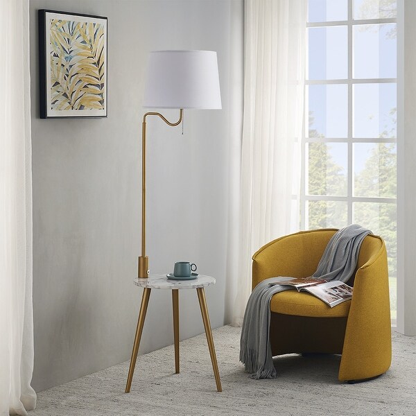 floor lamp with usb charging port