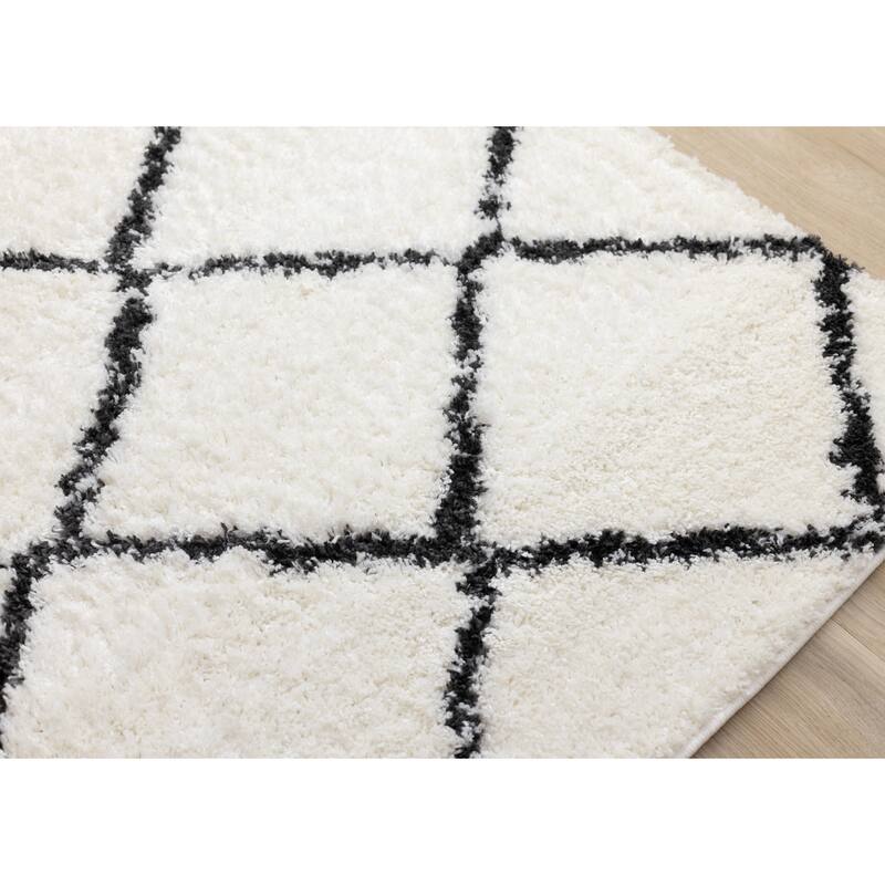 Taylor Collection - Cream Charcoal Soft Shag Trellis Indoor Area Rug