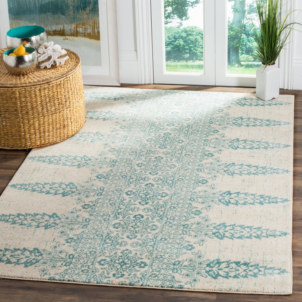 SAFAVIEH Evoke Gelinda Vintage Boho Rug