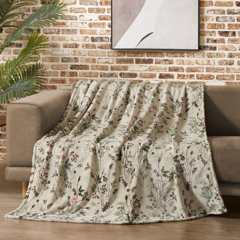 Lucky Brand Wild Flower Blankets Plush - Beige - 50"x70"