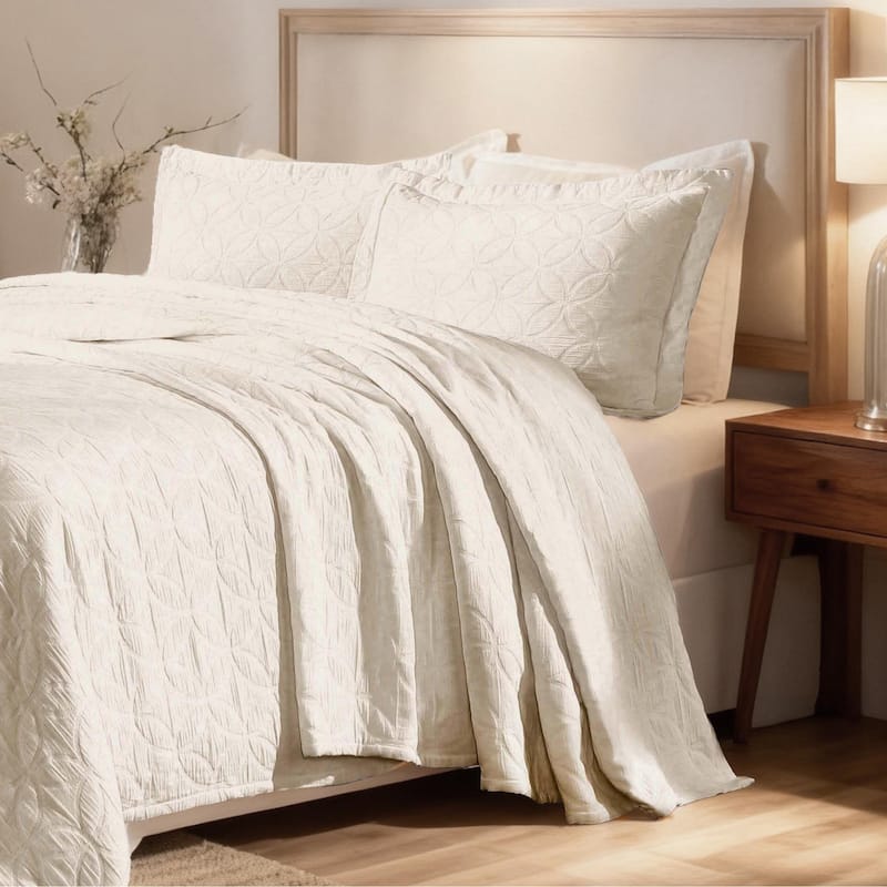 Blue Nile Mills Celtic Circle 100% Cotton Matelasse 3-Piece Bedspread Set