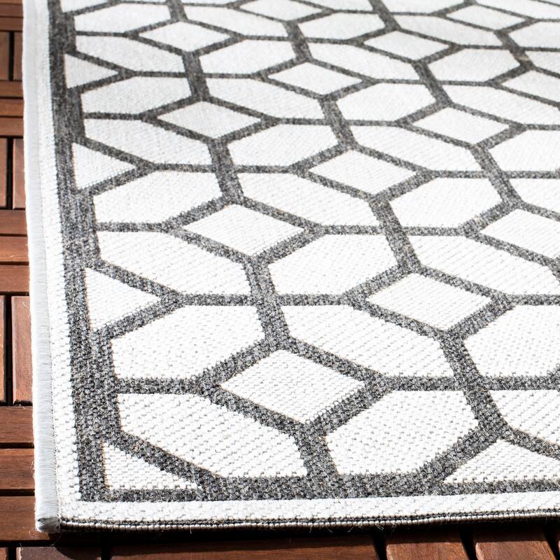 SAFAVIEH Beach House Annemari Indoor/ Outdoor Waterproof Patio Backyard Rug