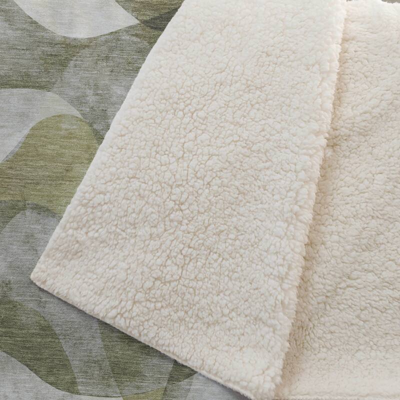 Premium Machine Washable Abstract Contemporary Sherpa Throw Blanket