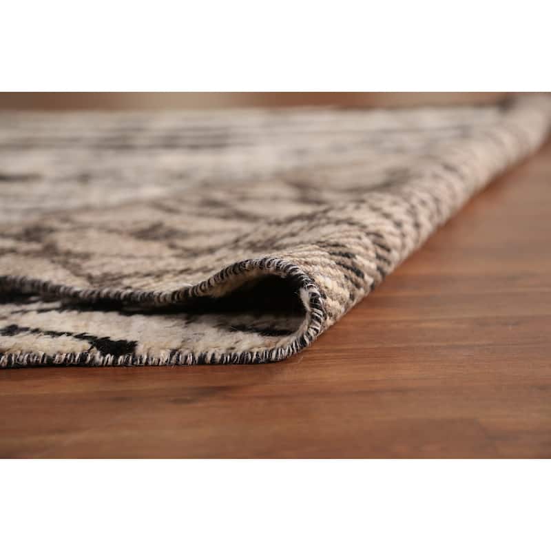 Geometric Moroccan Area Rug Handmade Beige Oriental Wool Carpet - 6'5" x 9'5"