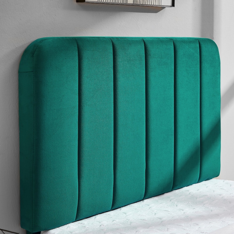 VECELO Velvet Upholstered Bed Frame with Vertical Channel Tufted Headboard, Adjustable Headboard, Wooden Slats Support