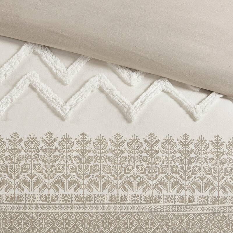 GDF Studio - Mila Cotton Comforter Set with Chenille Tufting