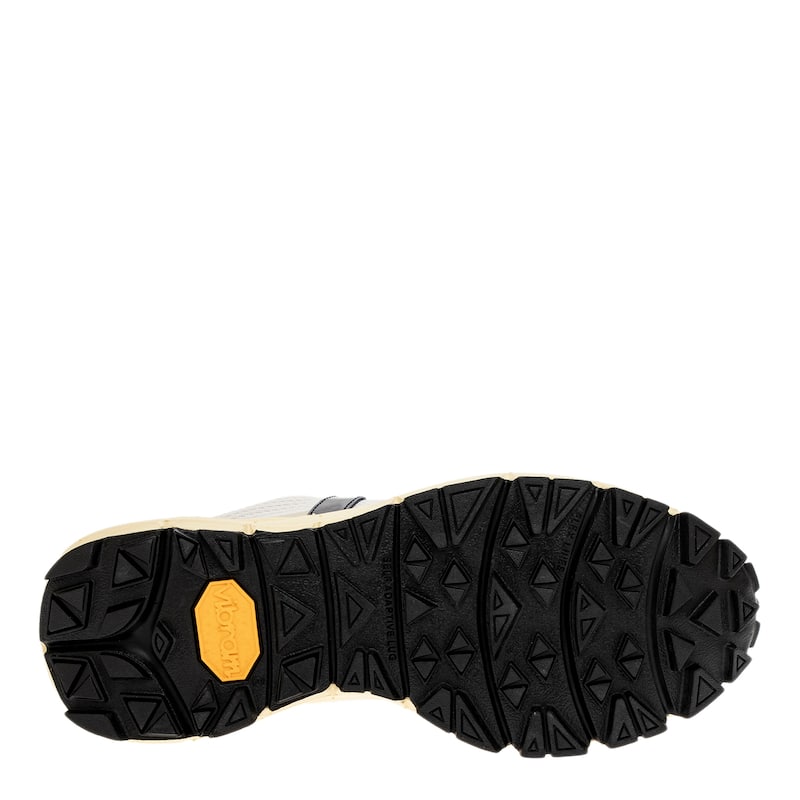 Veja Women's Dekkan Alveomesh Vibram Sneakers