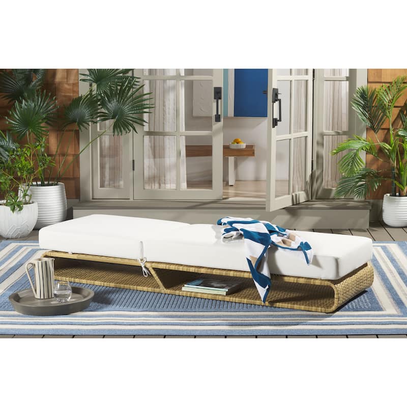 SAFAVIEH Outdoor Vale Chaise Lounge Chair with Cushion - 24"W x 78"D x 31"H