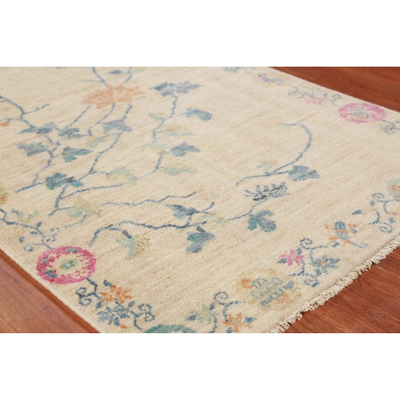 Hand Knotted Oriental 100% Wool Carpet Traditional Floral Beige & Ivories Art Deco Runner Rug - 10' 3'' X 2' 9''