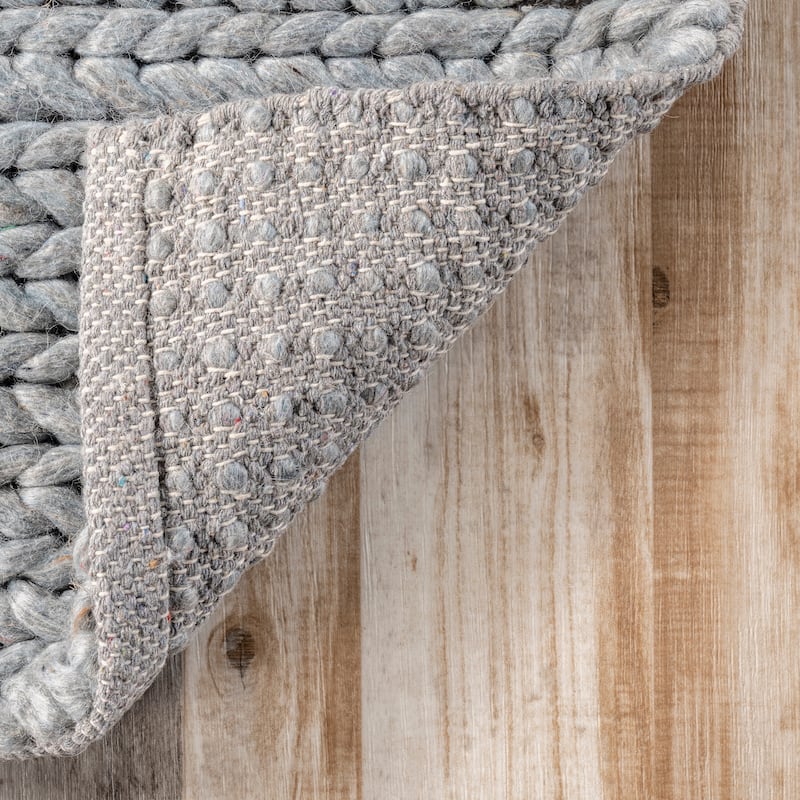 Nuloom Drew Casual Wool Area Rug
