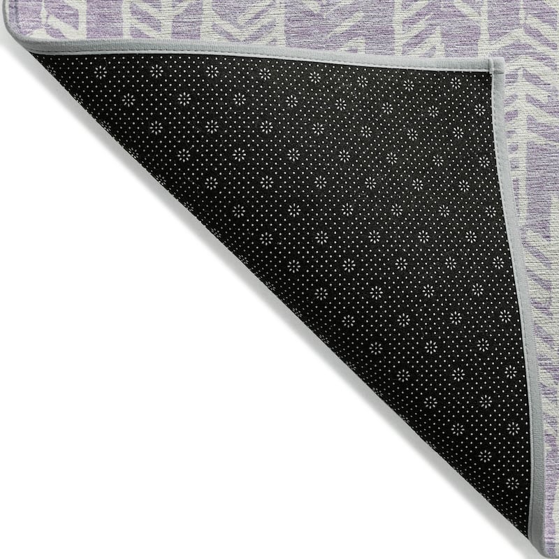 Machine Washable Indoor/ Outdoor Chantille Modern Arrows Rug