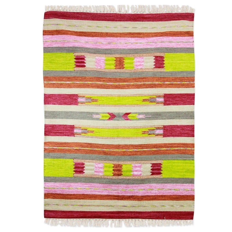 Handmade Cheerful Energy Wool rug (India ) - Big