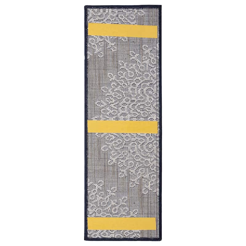 Beverly Rug Indoor Non Slip Carpet Medallion Stair Treads w/ Installed Tape 9"x28" Navy / Ivory