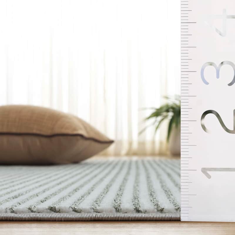 SAFAVIEH Emerald Mineta Striped Rug