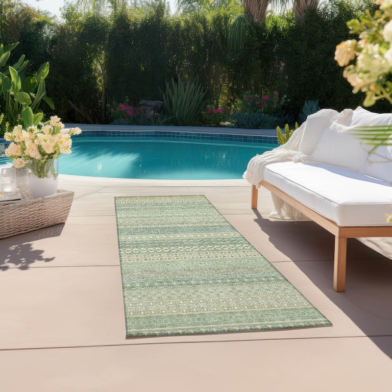 Machine Washable Indoor/ Outdoor Moroccan Stripes Chantille Rug