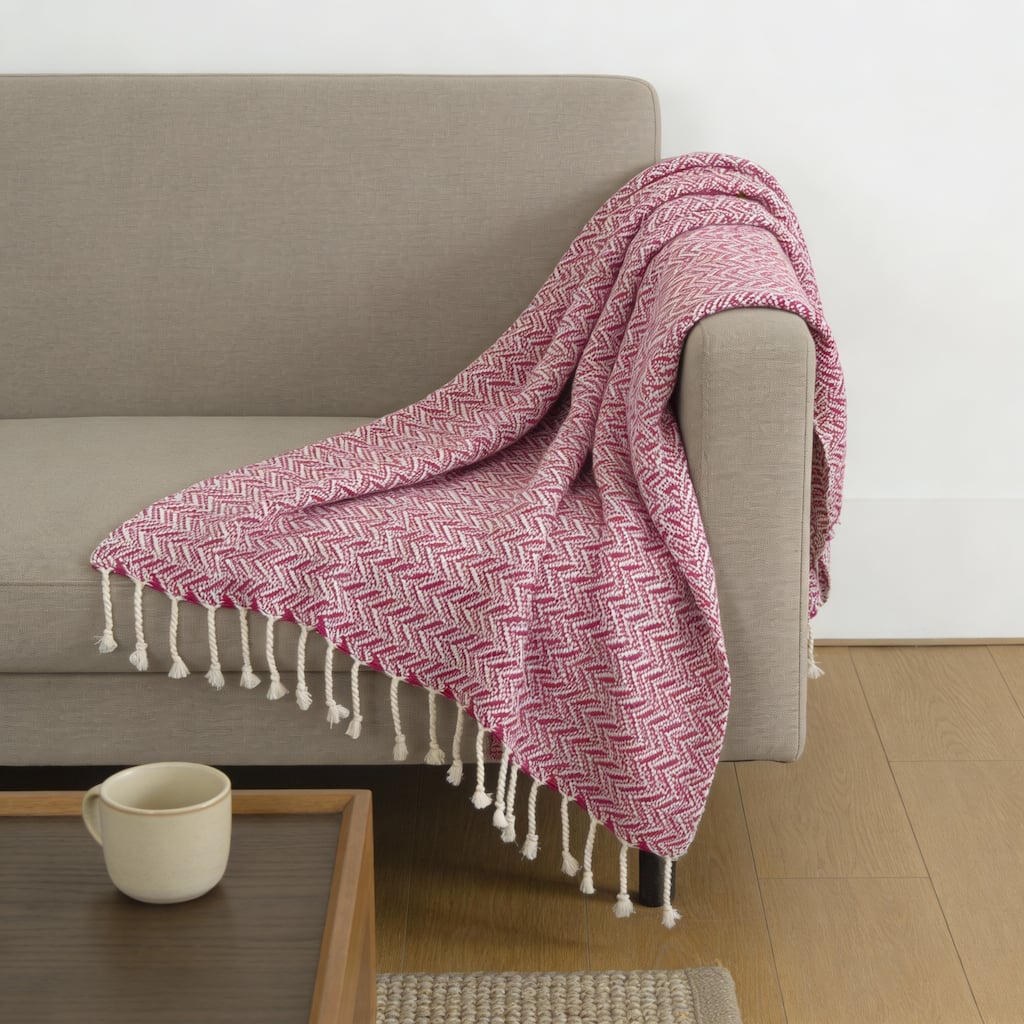 HomeRoots 50" X 60" Hot Pink Cotton Woven Chevron Throw Blanket with Fringe