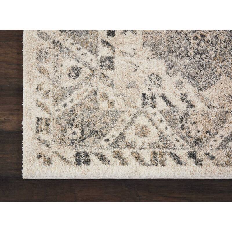 Power Loomed Distressed Floral Traditional Stain Resistant Soft Area Rug