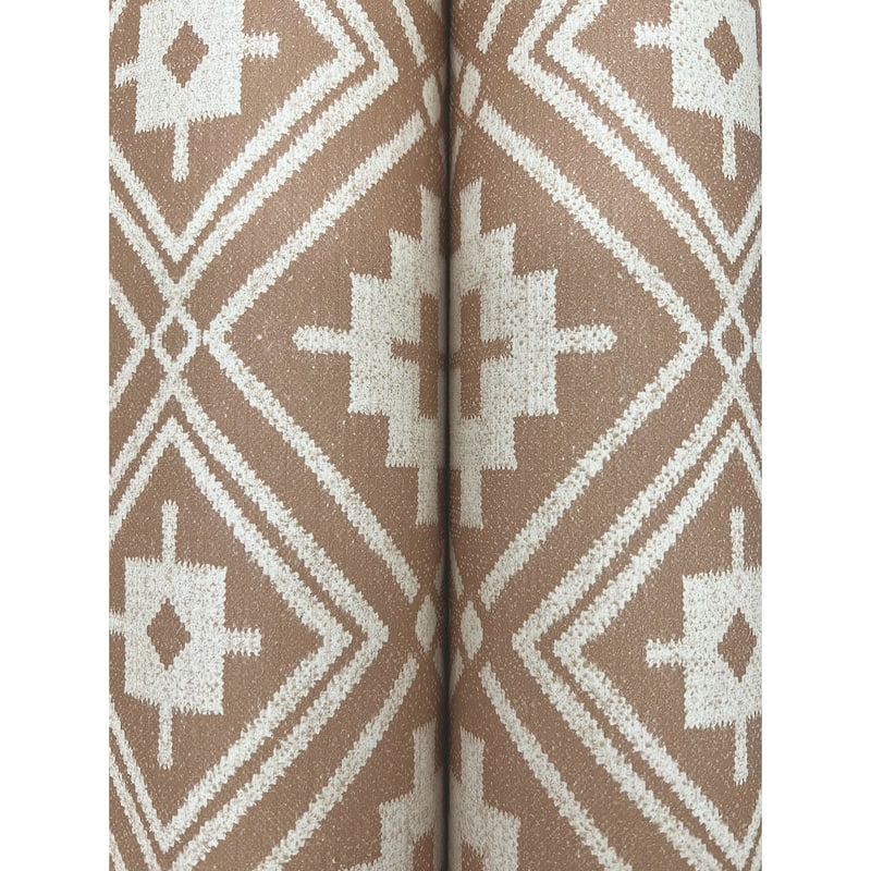 Camp Blanket Chestnut Wallpaper