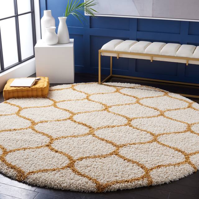 SAFAVIEH Hudson Shag Ogee Trellis 2-inch Thick Area Rug - 7' x 7' Round - Ivory/Gold