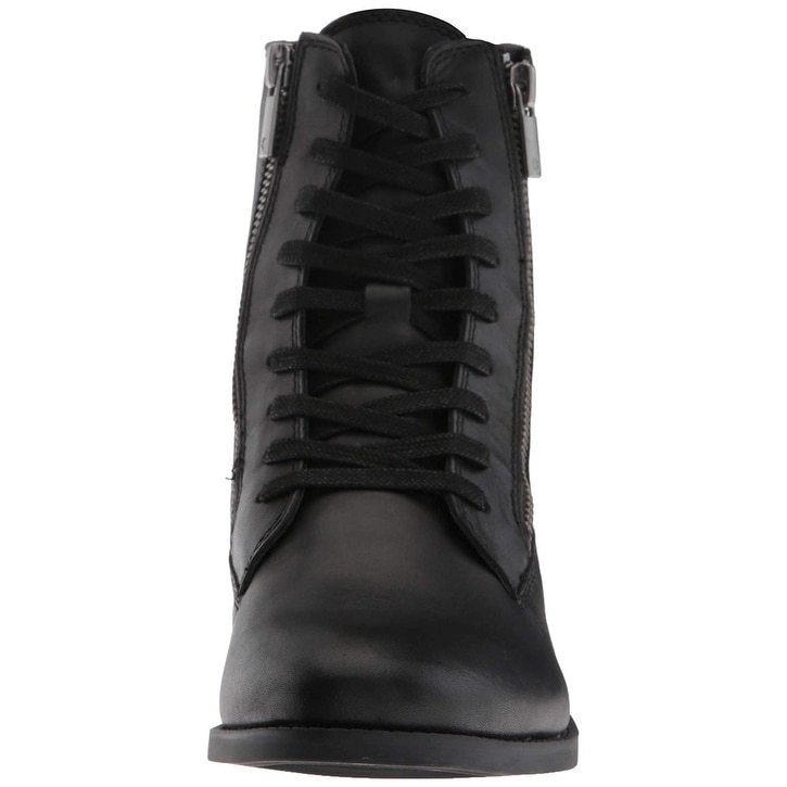 lucky hildran booties