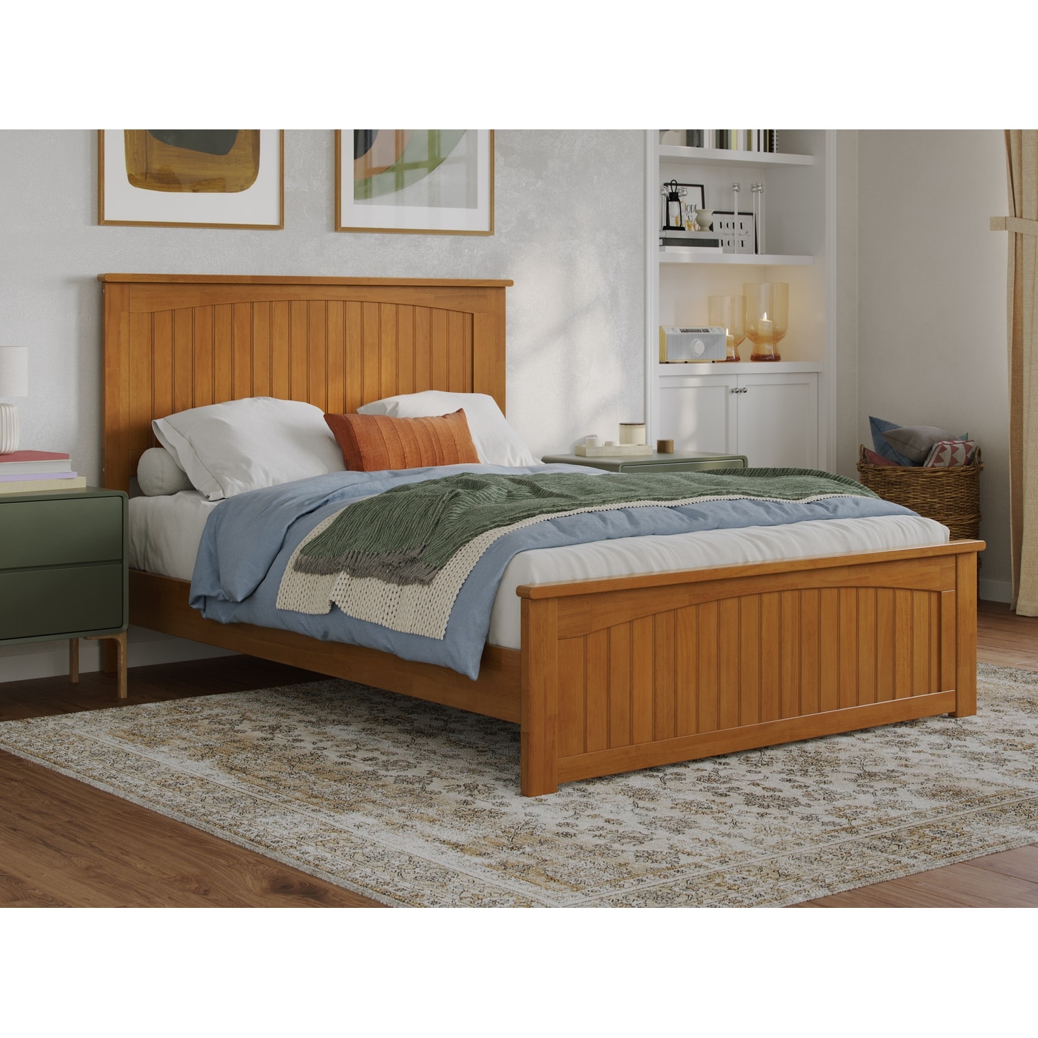 Solid Wood Low Profile Platform Bed w Matching Footboard Cottage Style USB Charger