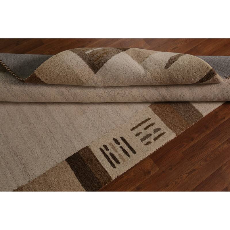 Border Gabbeh Indian Area Rug Hand-Tufted Solid Beige Wool Carpet - 5'3" x 7'7"