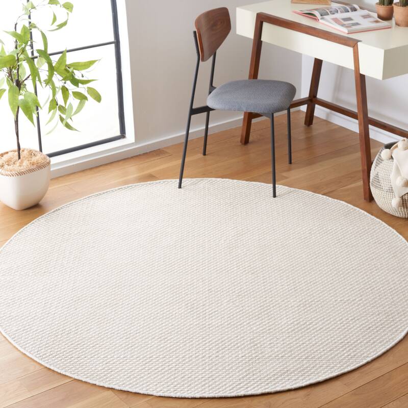 SAFAVIEH Vermont Edythe Wool Rug - 6' Round - Ivory