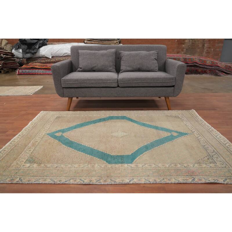Hand Knotted Oriental 100% Wool Carpet Traditional Medallion Beige & Ivories Tabriz Area Rug - 6' 7'' X 4' 7''