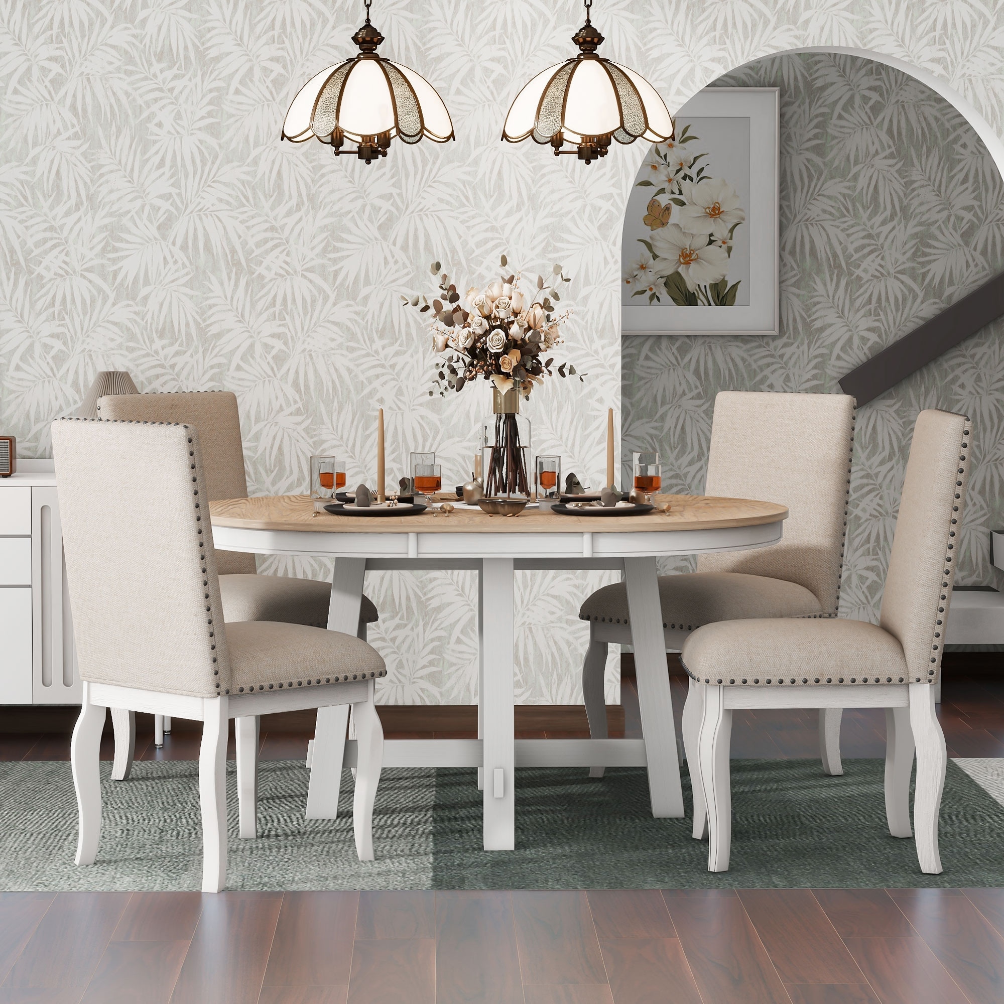 Extending dining table and 4 chairs outlet